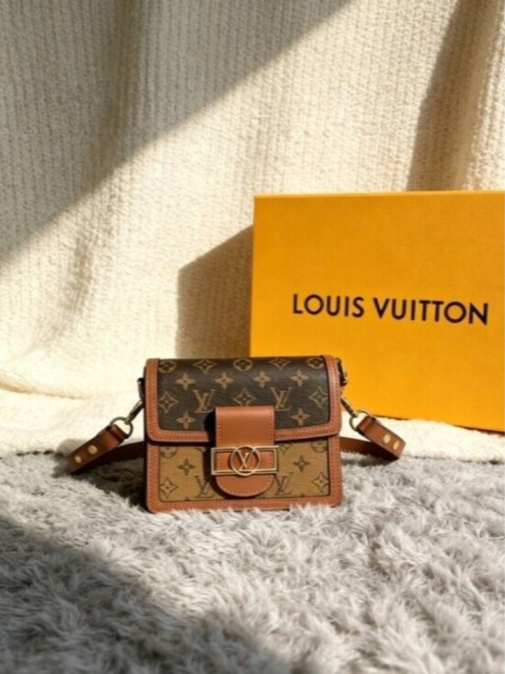 Louis Vuitton Dauphine MM